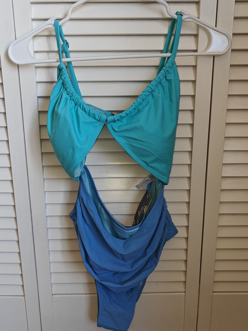 Blooming Jelly Cut-Out Tummy Control One Piece Monokini Blue Women's Size M